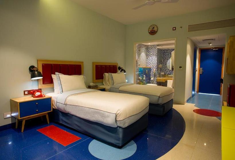 Hotel I Love Bell Bottoms 13