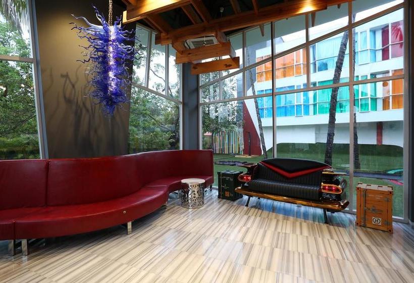 Hotel I Love Bell Bottoms 6