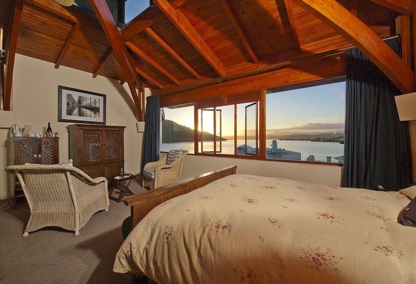 Pension Augusta Bay Guest House 5