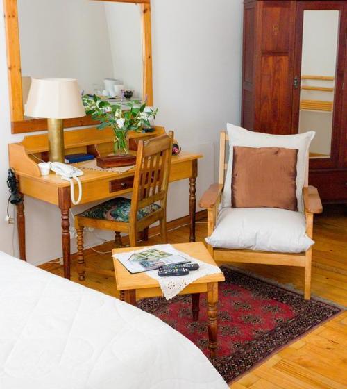 Pension Adley House 5