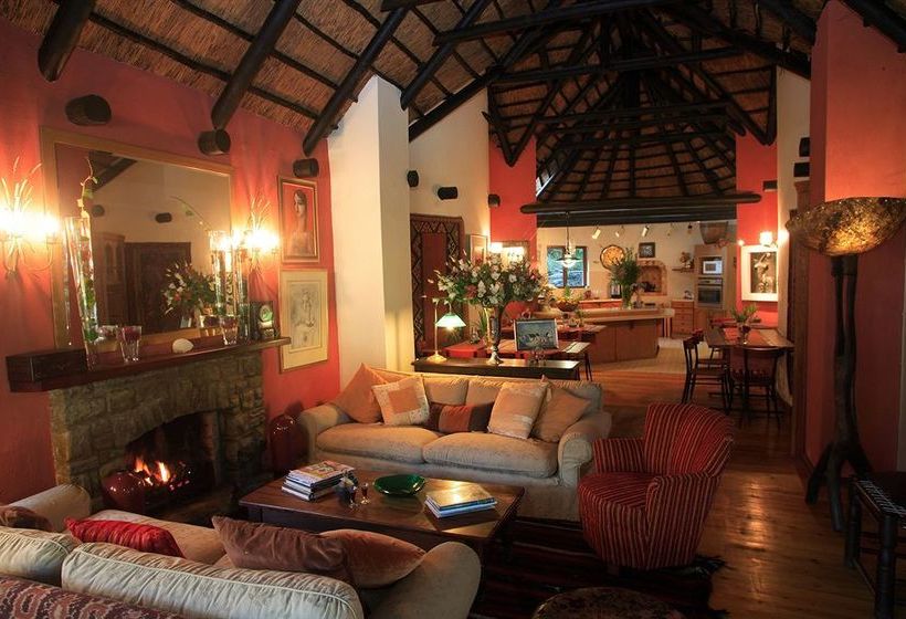 Pensión Moontide Guest Lodge