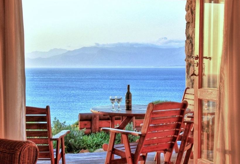 Bed and Breakfast Kleinzee Oceanfront Guesthouse 10