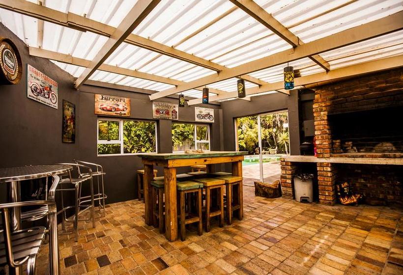 Pension Island Vibe Port Elizabeth 16