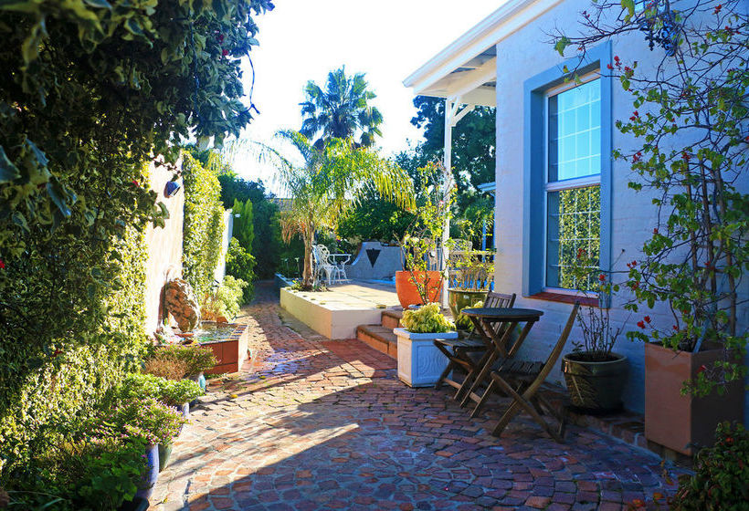 Pension Paradiso Guest House 1