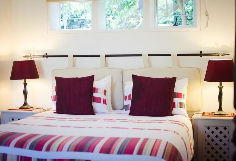 Pension Paradiso Guest House 9