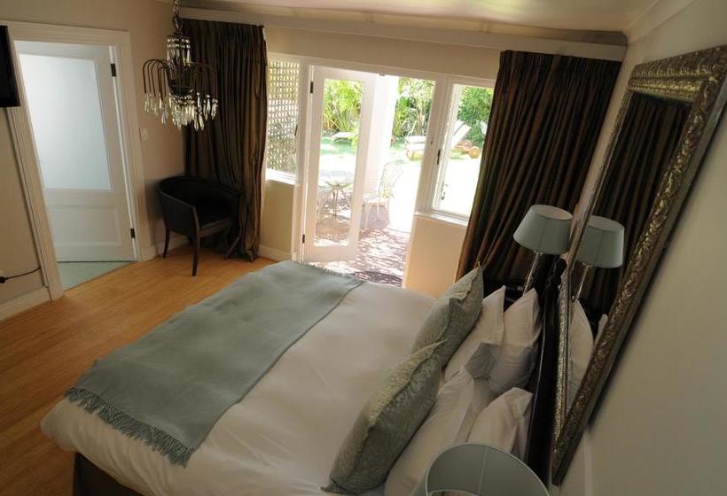 Pension Abbey Manor Luxury Guesthouse 11