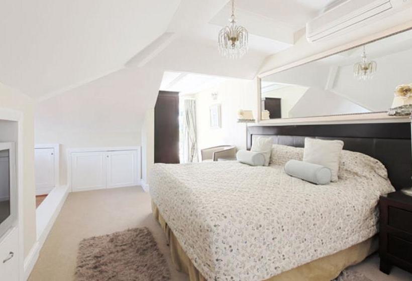 Pension Abbey Manor Luxury Guesthouse 16