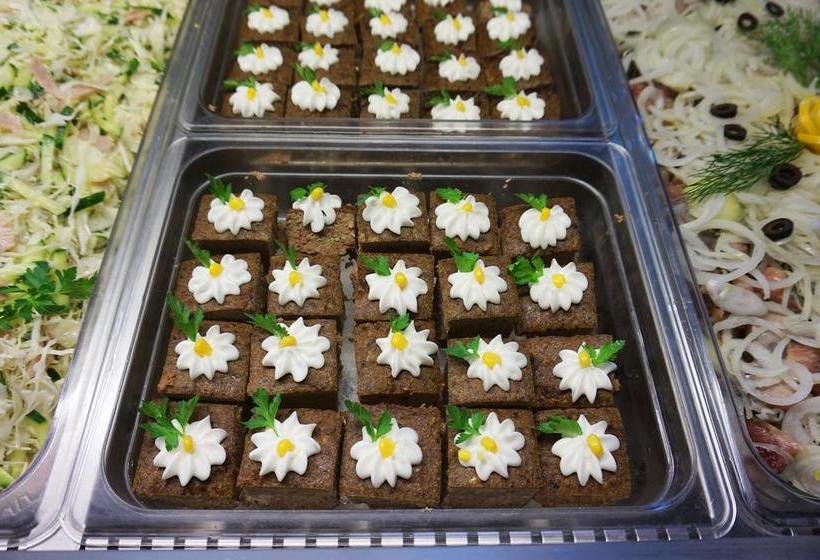 Hotel Amaks Shakhtyor 11