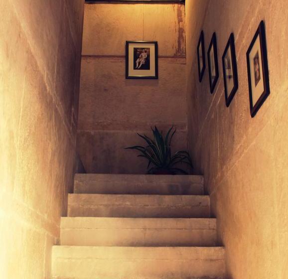 Hotel Mahalkhas Palace 11