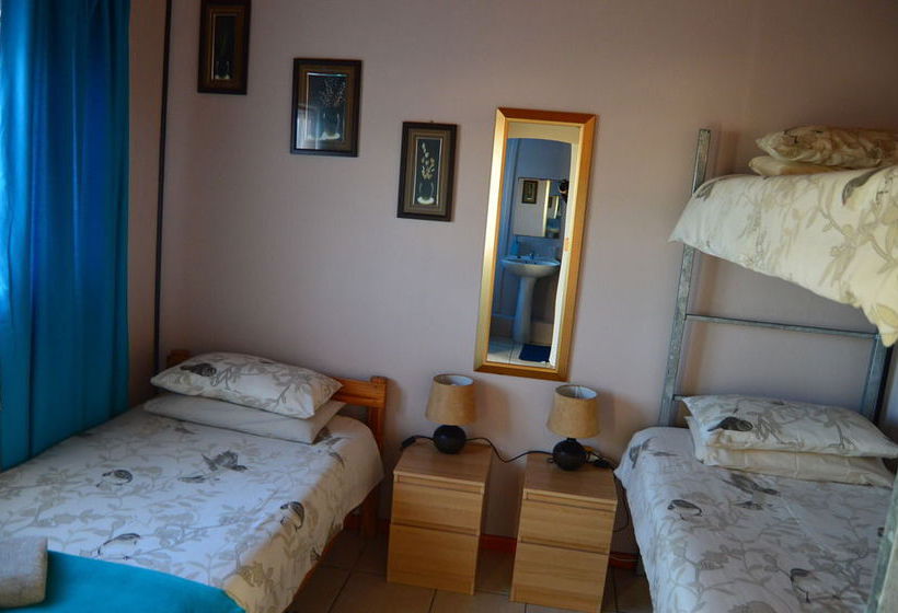 Hostel Fisherhaven Traveller's Lodge 12