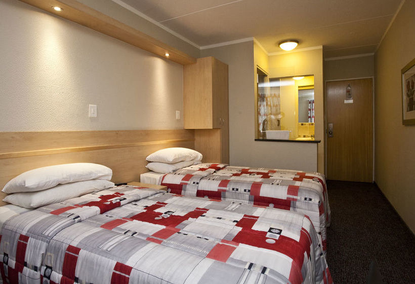 Hotel Road Lodge Carnival City 12