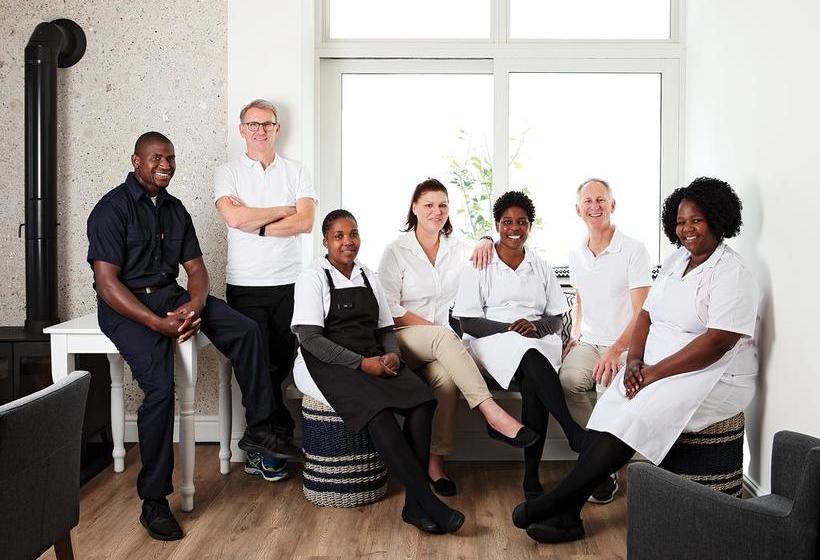 Bed and Breakfast One Marine Drive Boutique 5