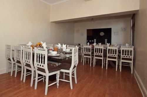 Pension Leeuwenzee Guest House 14