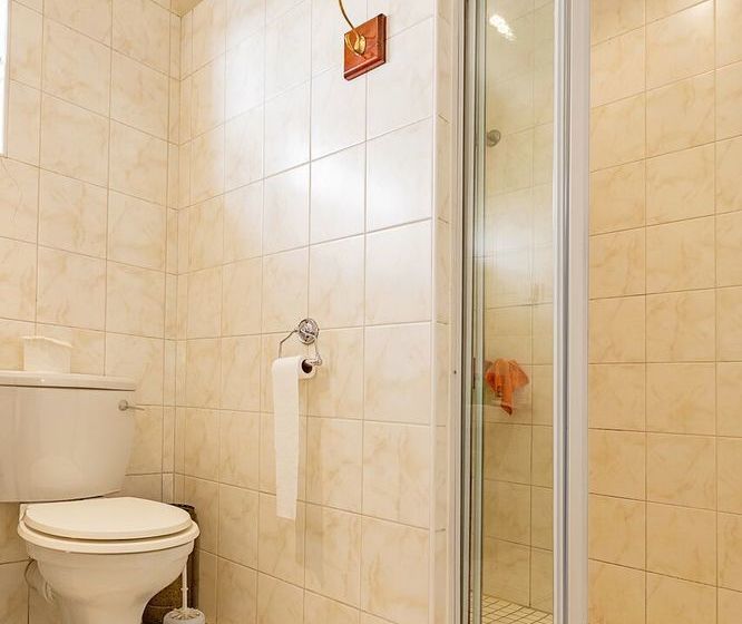 Pension Bay Tree Guest House 13