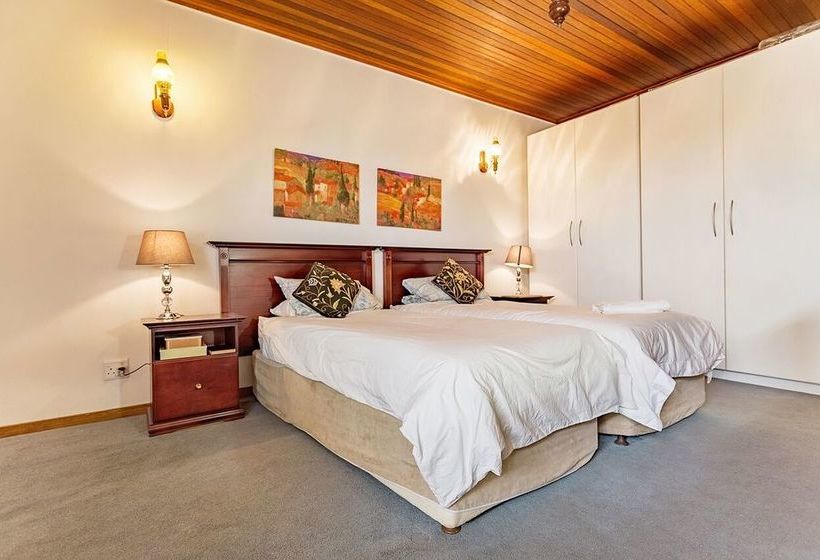 Pension Bay Tree Guest House 4