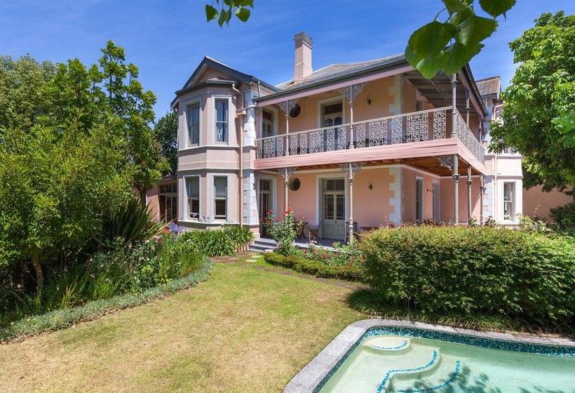 Pension Medindi Manor