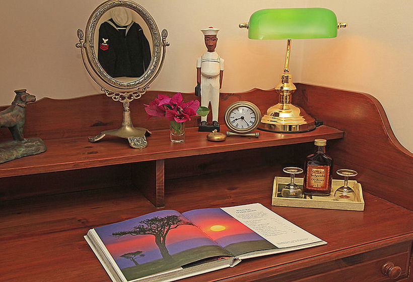 Cheriton Guest House Bed And Breakfast 19