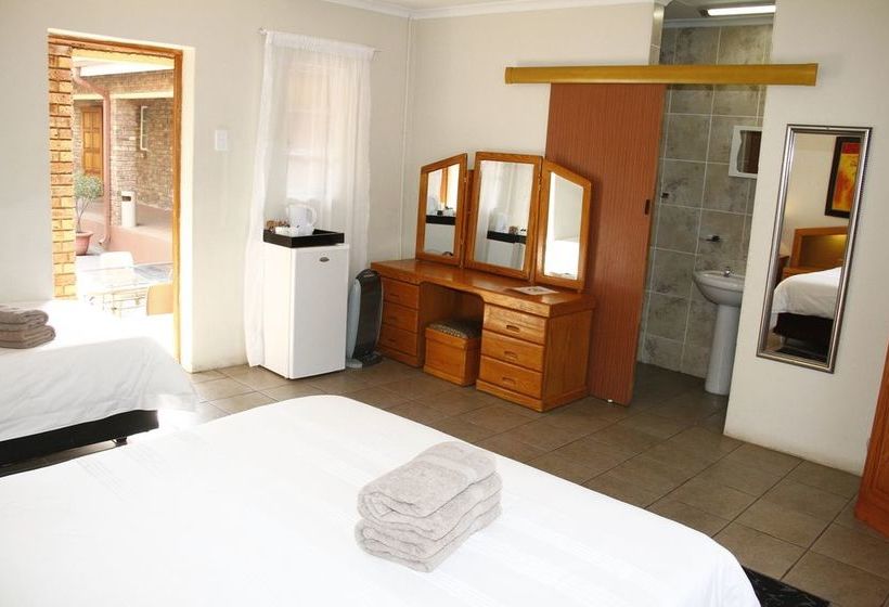 Pension Kalahari Guest House 15