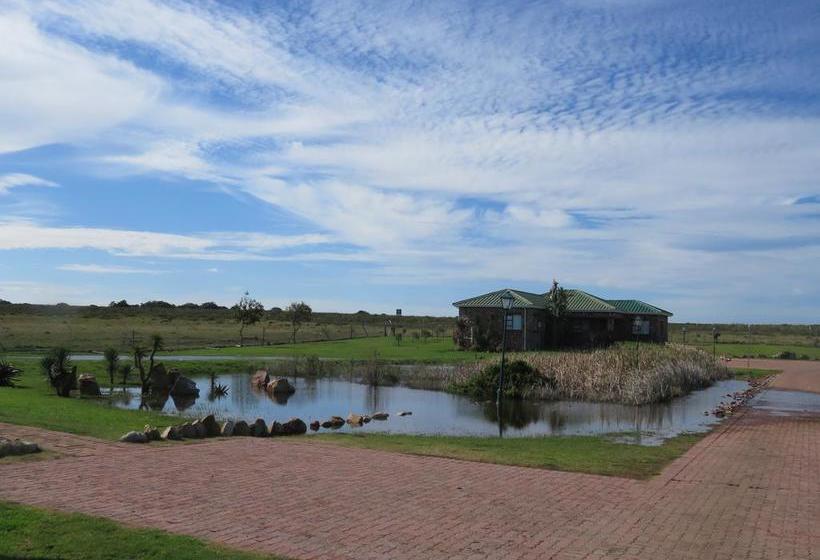 Pension Mentors Country Estate 10