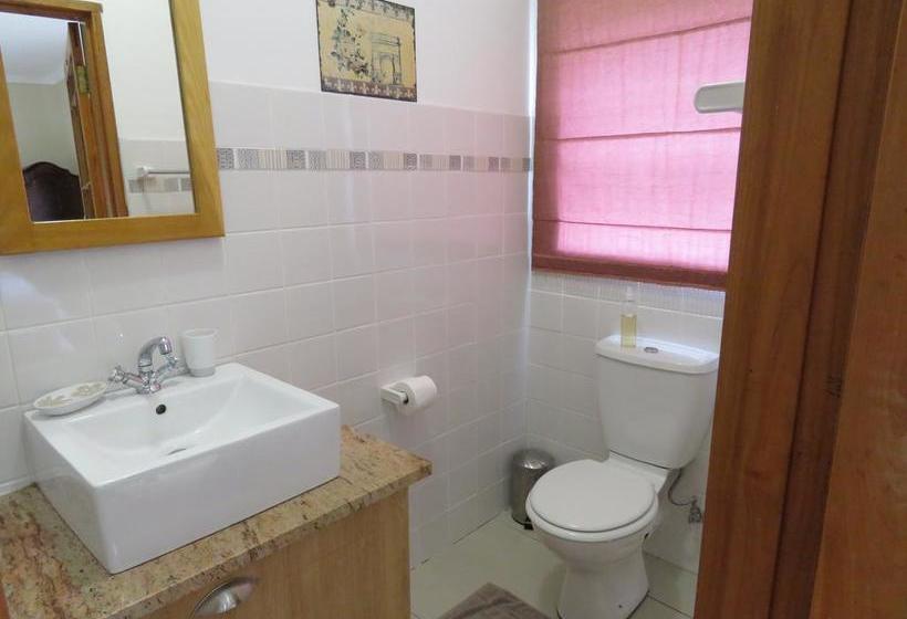 Pension Mentors Country Estate 9