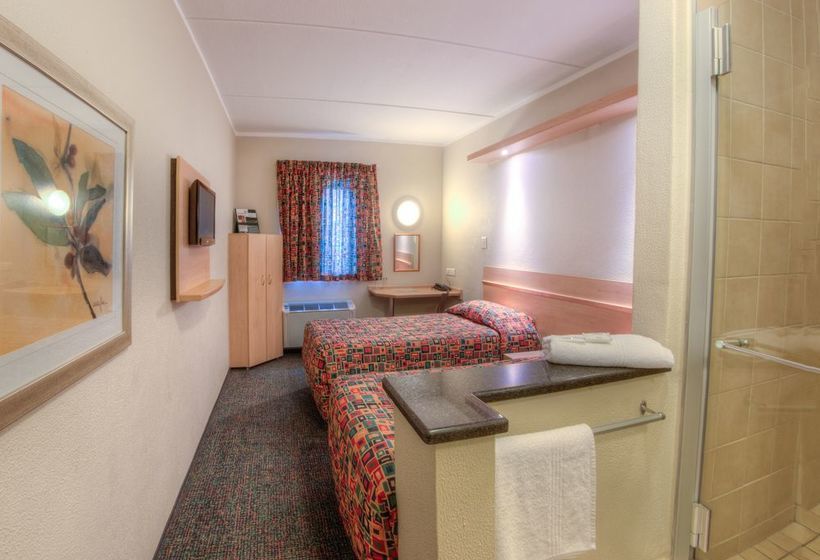 Hotel Road Lodge Randburg 7