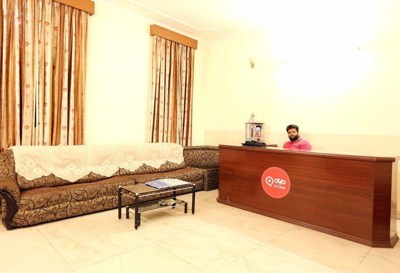 OYO 402 Hotel Noida Residency 1