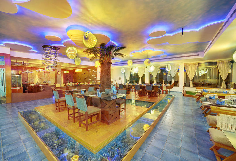 Hotel Aarohi Starz Club & Spa 14