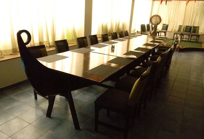 Hotel Aarohi Starz Club & Spa 20