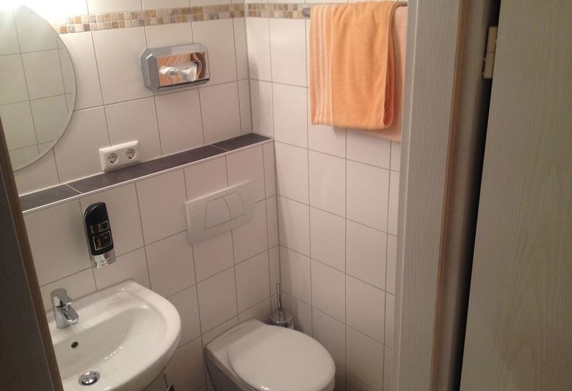 Hotel Landgasthof Zum Taunus 16