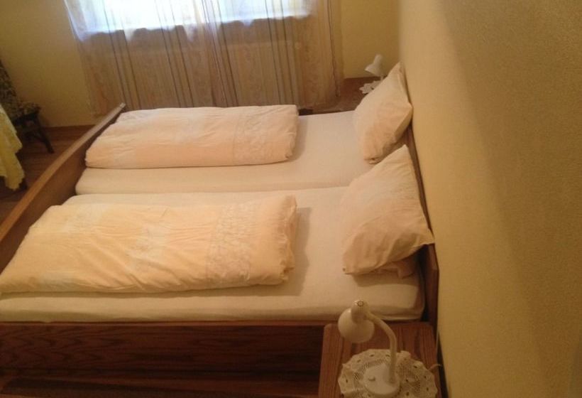 Hotel Landgasthof Zum Taunus 7