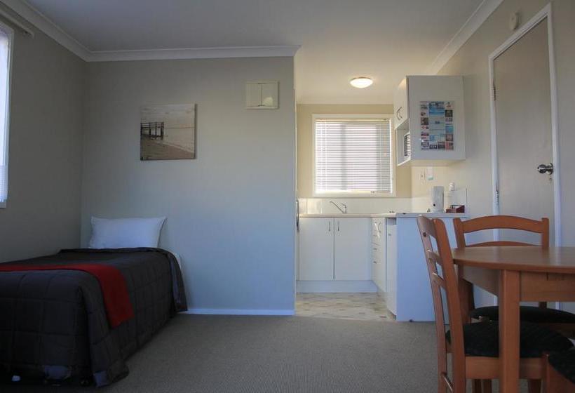 Coronation Court Motel 15