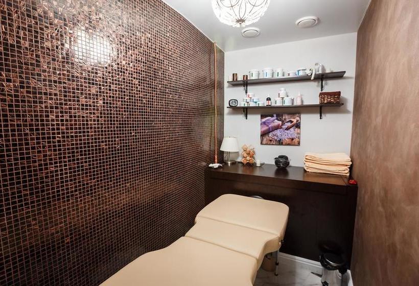 Hotel Al Pash Novomoskovskaya 6