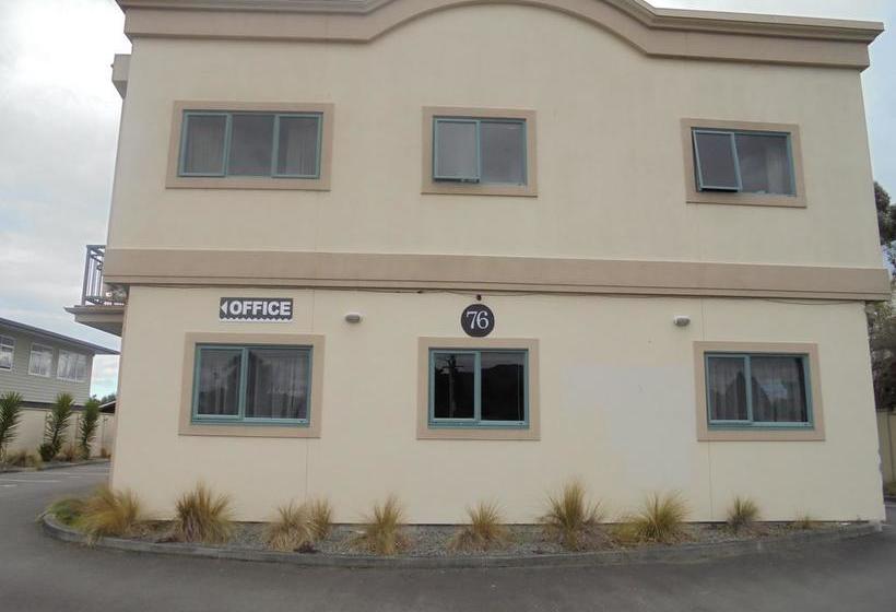 Utopian Motel Taupo 1