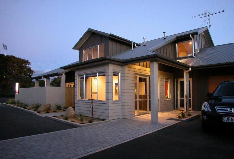 Hotel Arena Lodge Palmerston North