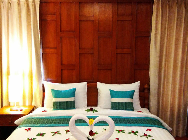 Hotel Kaya Mani Thai Villa Resort Samui 4