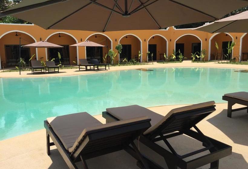 Hotel Hacia Resort 1