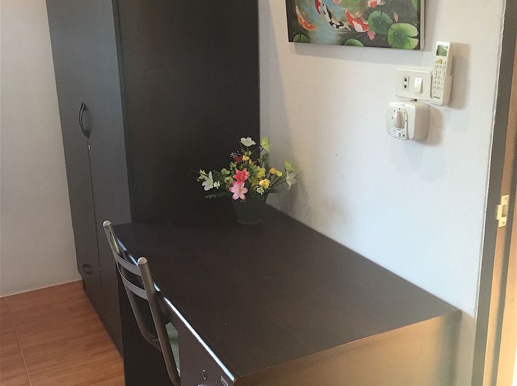 Cosy 2 Bedrooms House 13