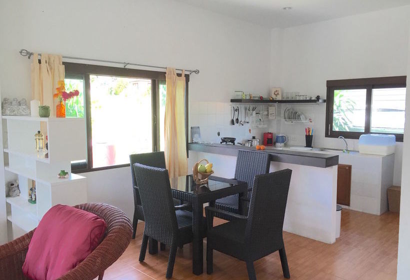 Cosy 2 Bedrooms House 5