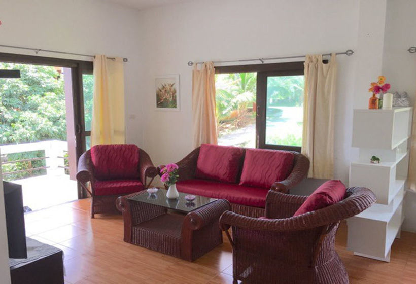 Cosy 2 Bedrooms House 8