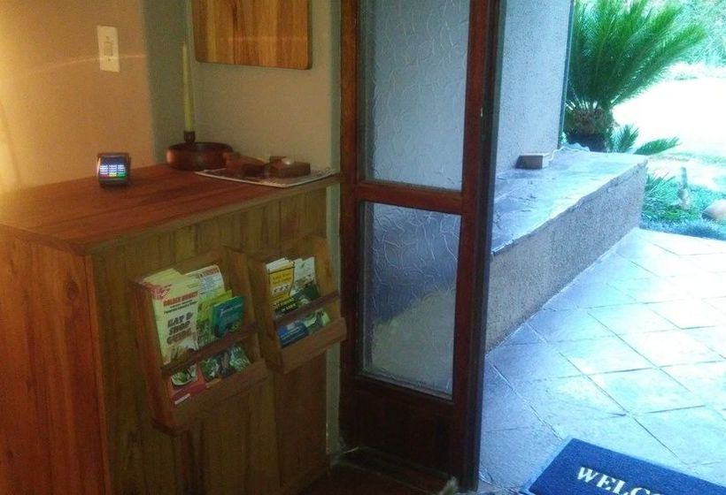 Dublin Guest Lodge 1