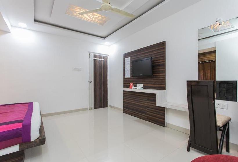 Hotel Vijay Nagar 8
