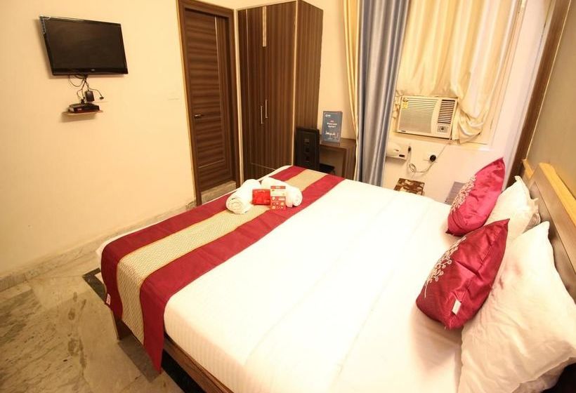 Hotel Oyo Rooms Near Railway Station 2 19