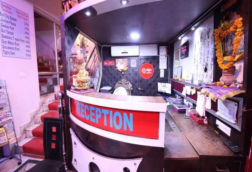 Hotel Oyo Rooms Near Railway Station 2 7