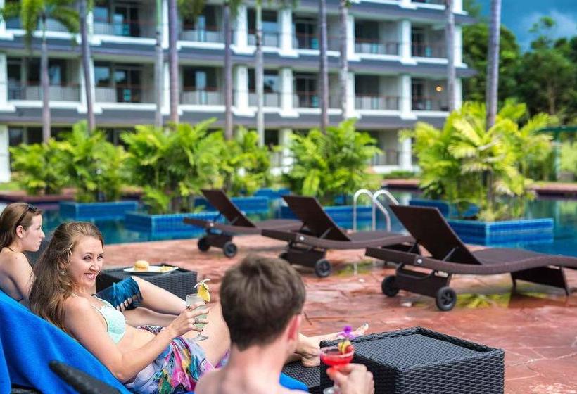 Hotel Sea Nature Rayong Resort & 4