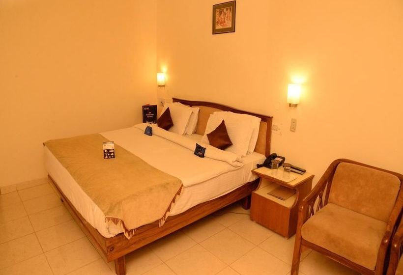 Hotel Oyo Premium Mall Road Bathinda 15