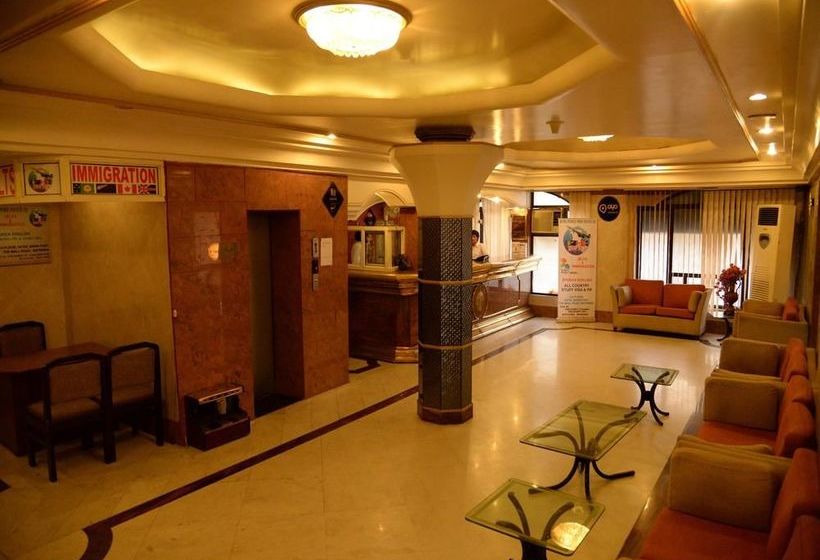 Hotel Oyo Premium Mall Road Bathinda 5