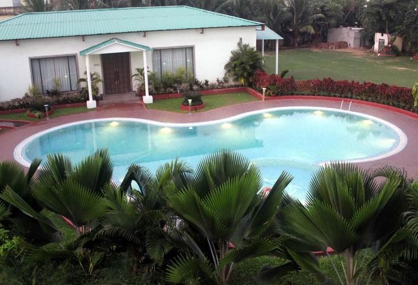 Hotel Oyo Premium The Waves 14