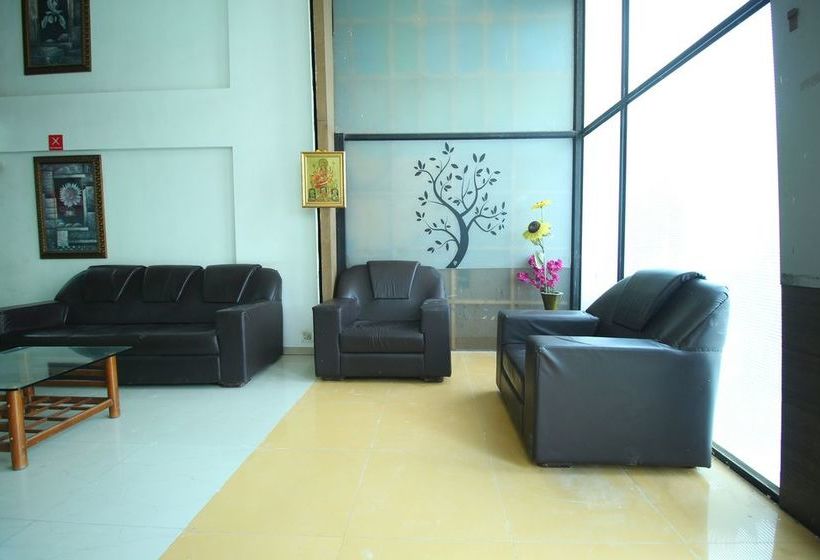 Hotel Oyo Rooms Gurdwara Sg Highway 2 6