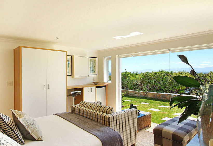 Bed and Breakfast Watercolours House 18