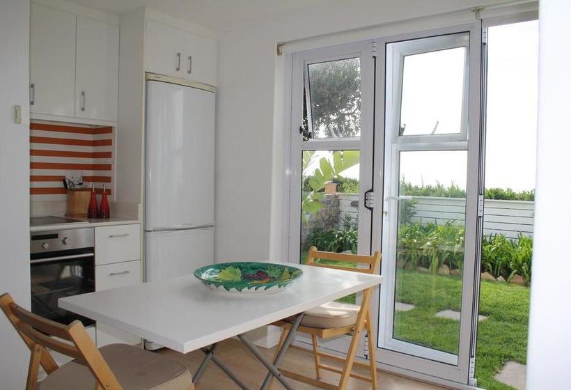 Bed and Breakfast Watercolours House 7